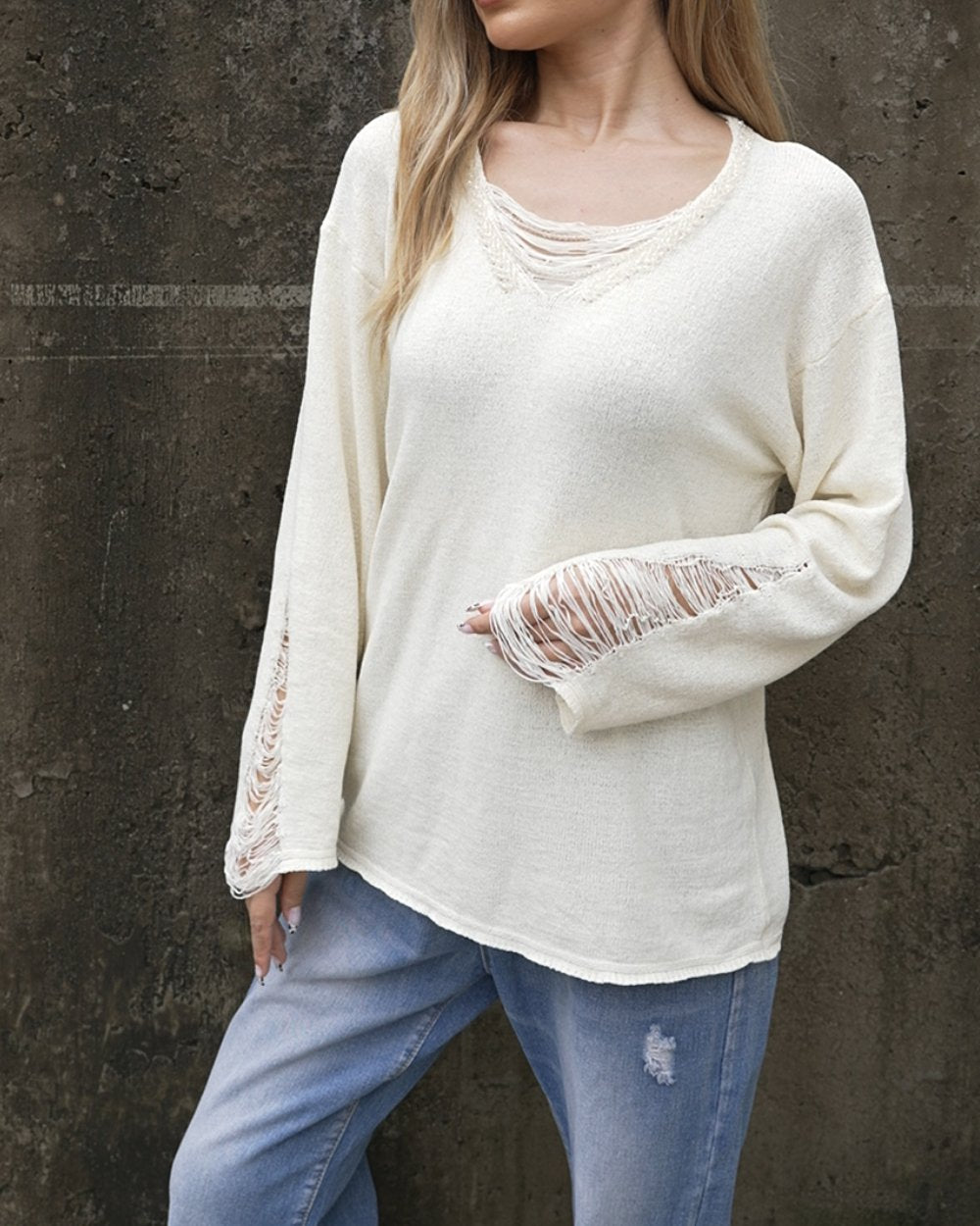 Women's Fashionable V-neck Beaded Sweater Tops