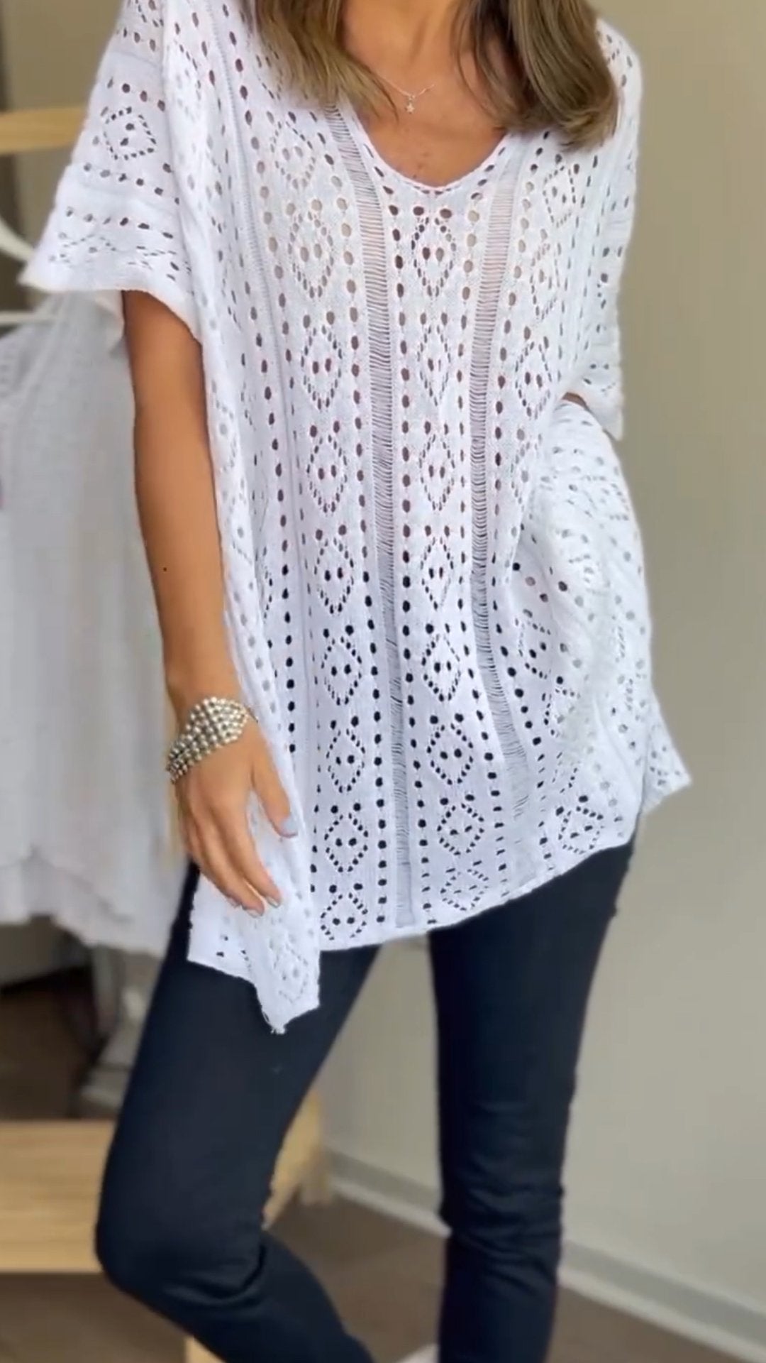 Hollow V-neck Top