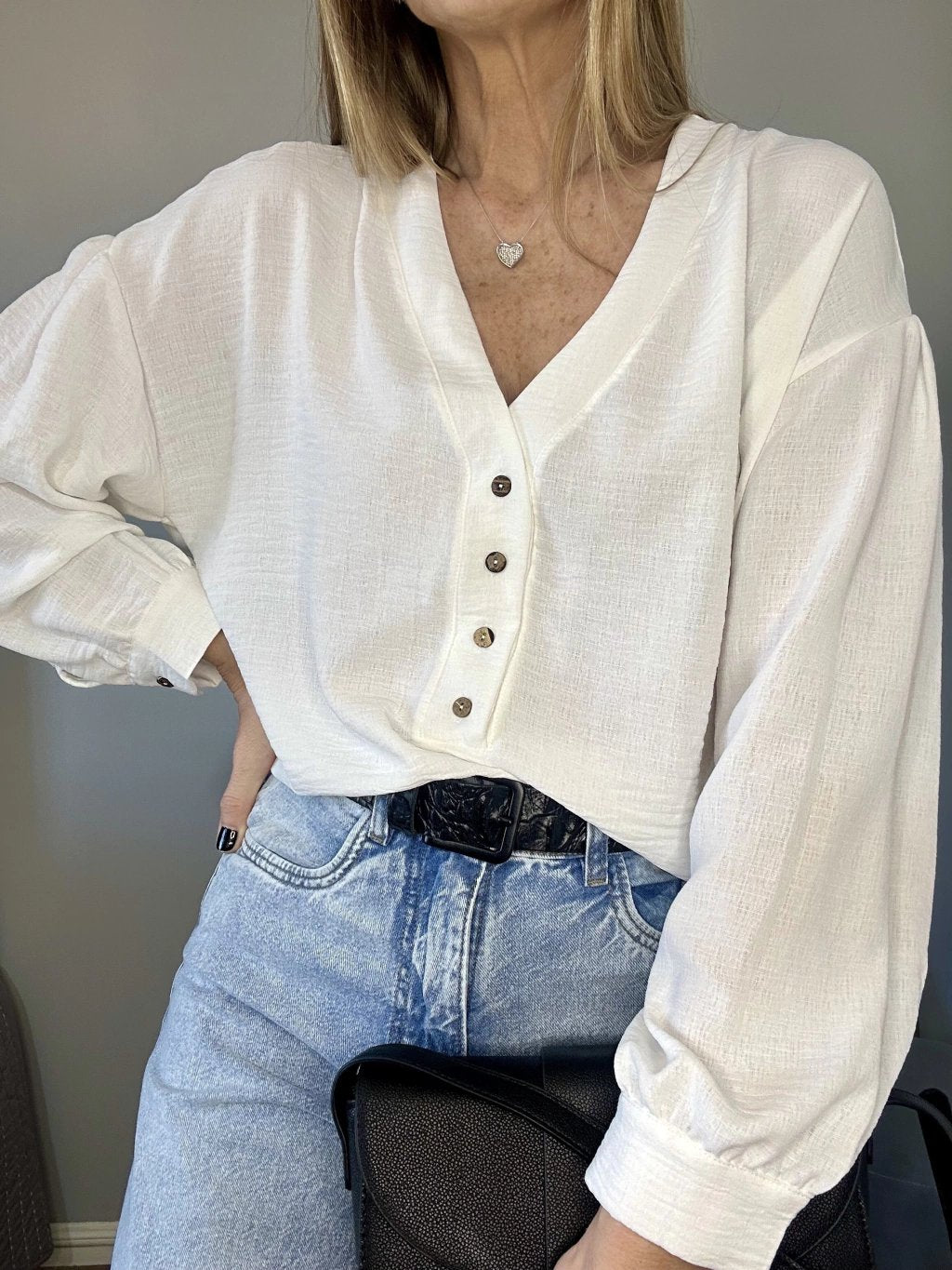 Women's Casual V-neck Button-down Cotton and Linen Shirt