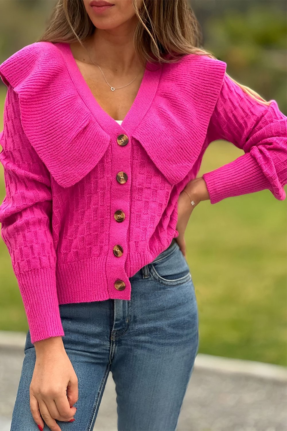 Ladies Solid Color Lapel Sweater