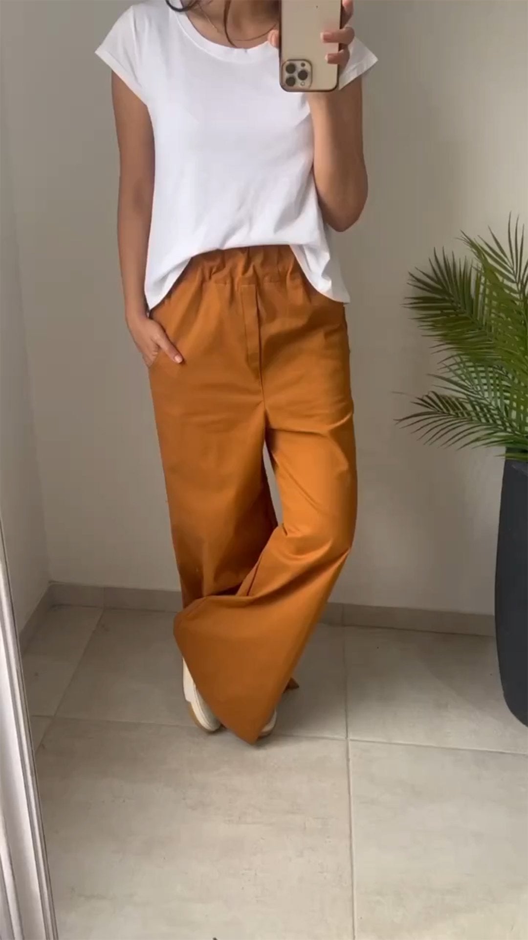 Loose Trousers with Elastic Band