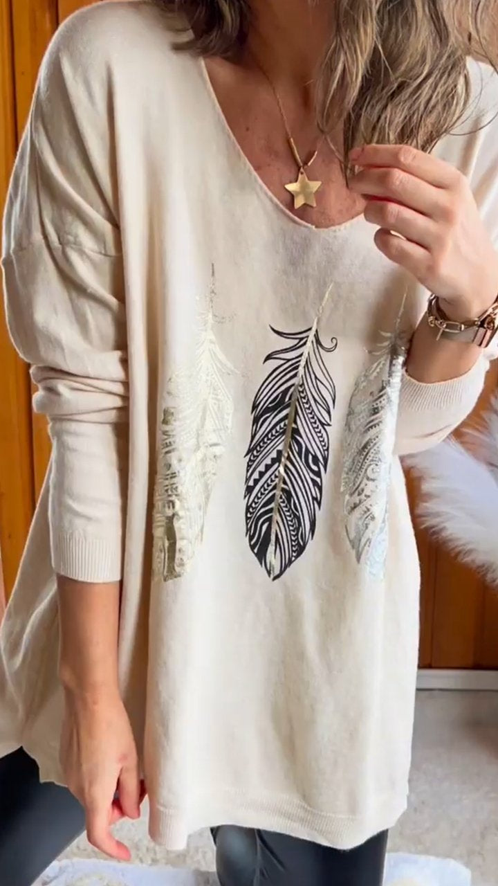 Feather Print V-neck Comfortable Top