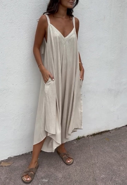 V-neck Loose Suspender Jumpsuit