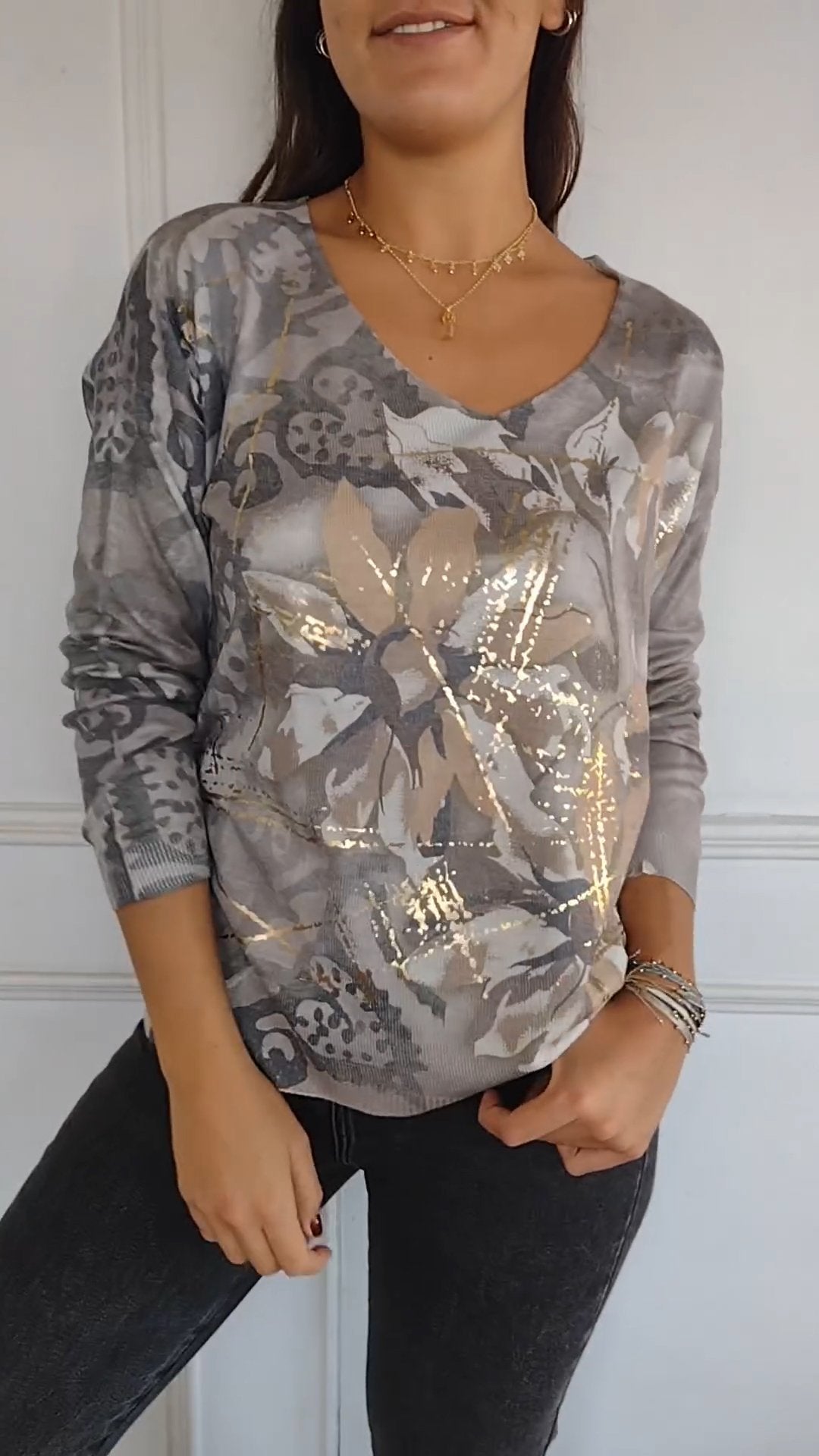 Round Neck Long Sleeve Printed Top