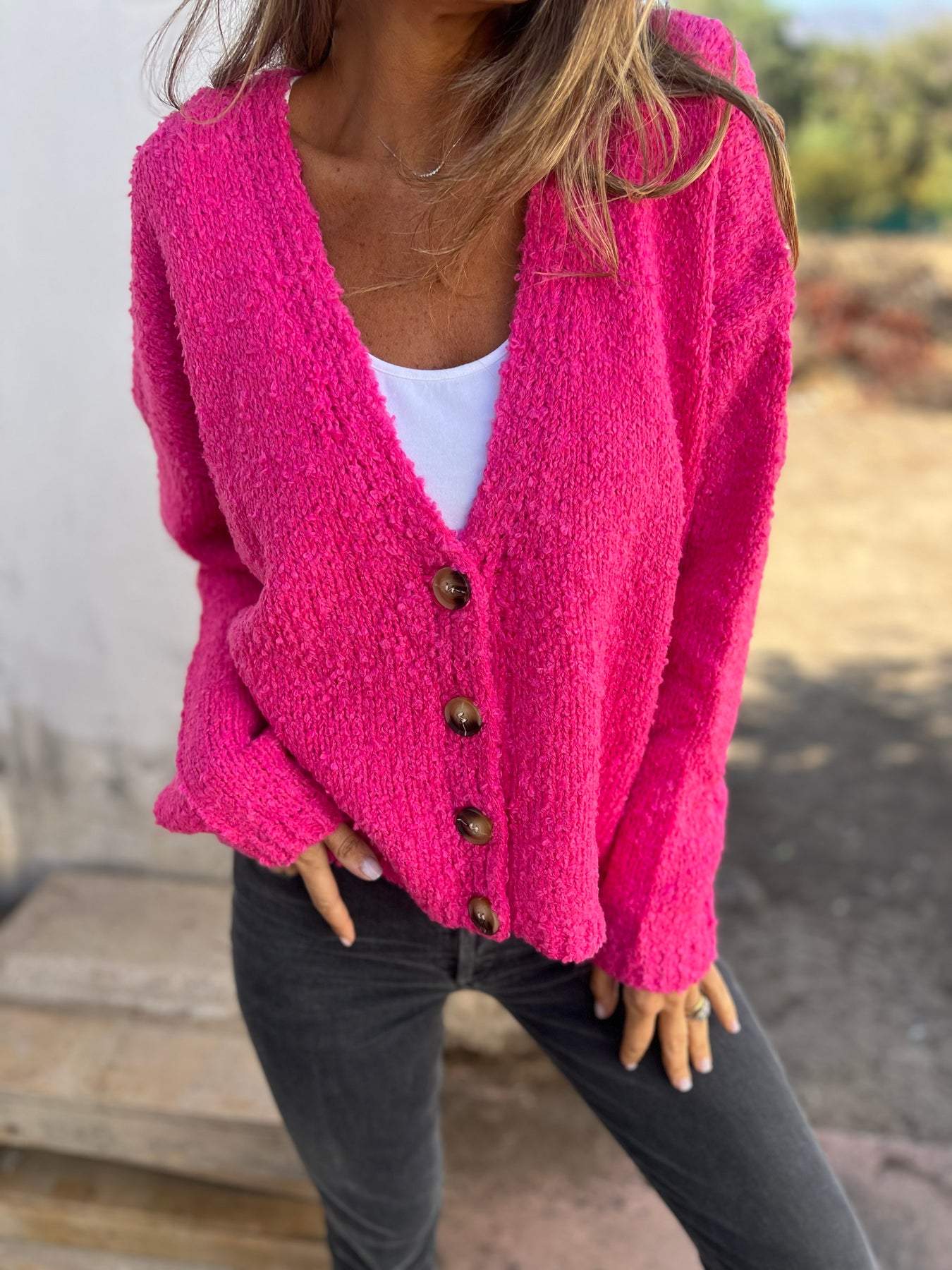 Women's Autumn V-neck Long-sleeved Casual Knitted Cardigan