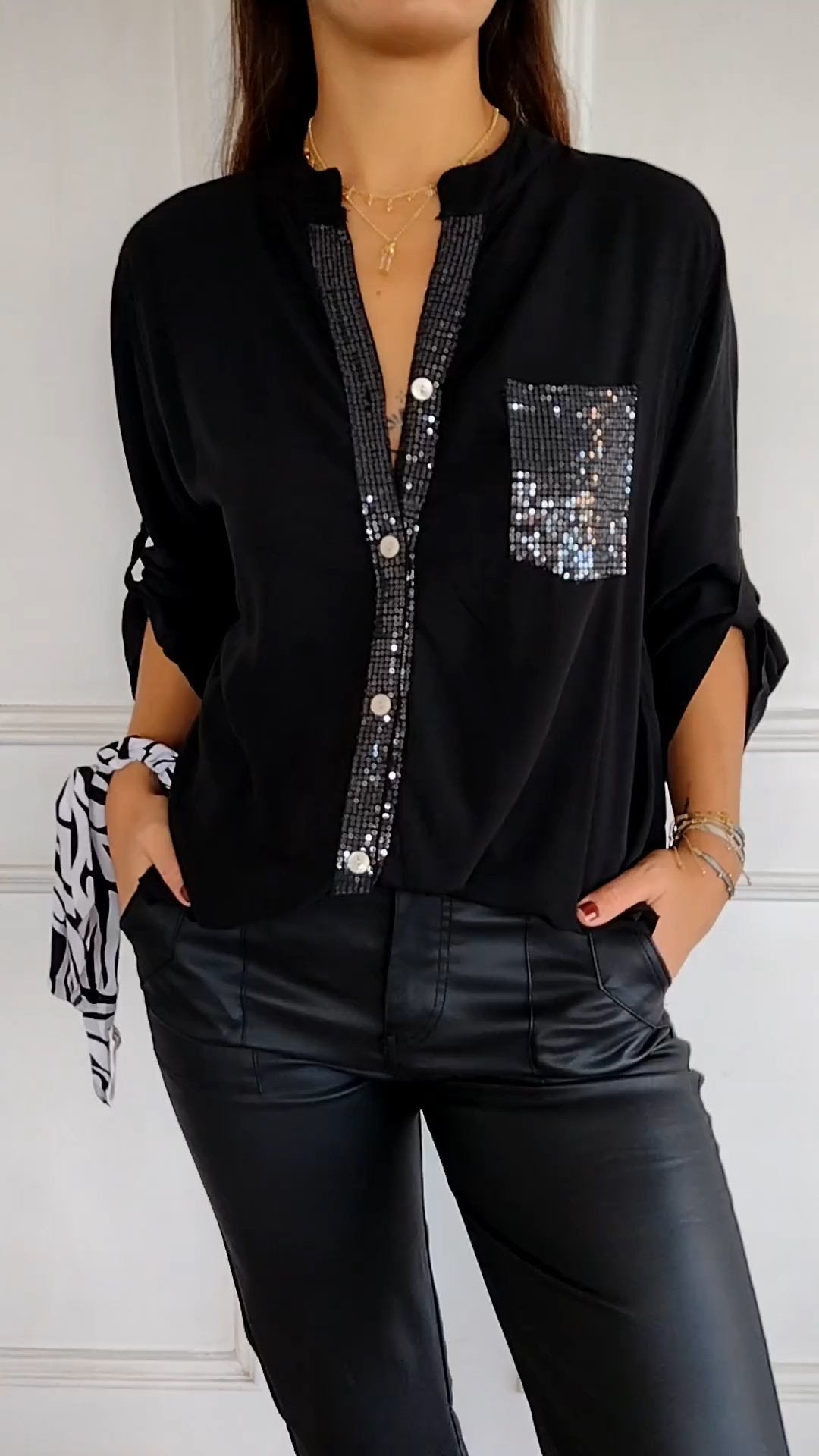 V-neck Sequin Mid-sleeve Casual Top