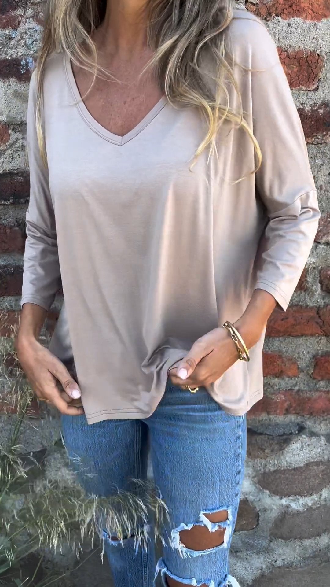 V-neck Long-sleeved Top