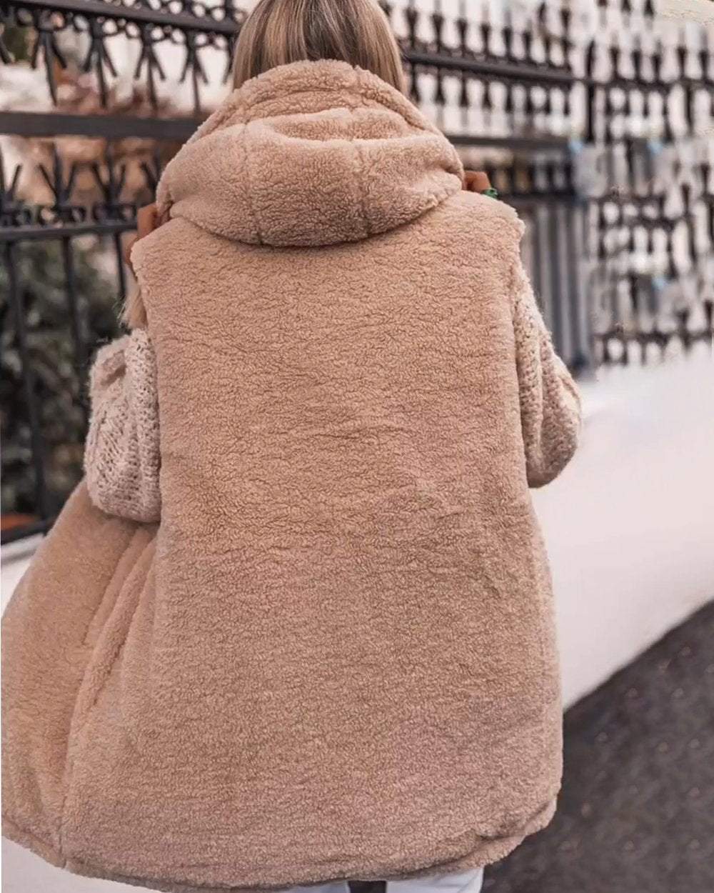 Women's Fashionable Thickened Fur Patchwork Jacket