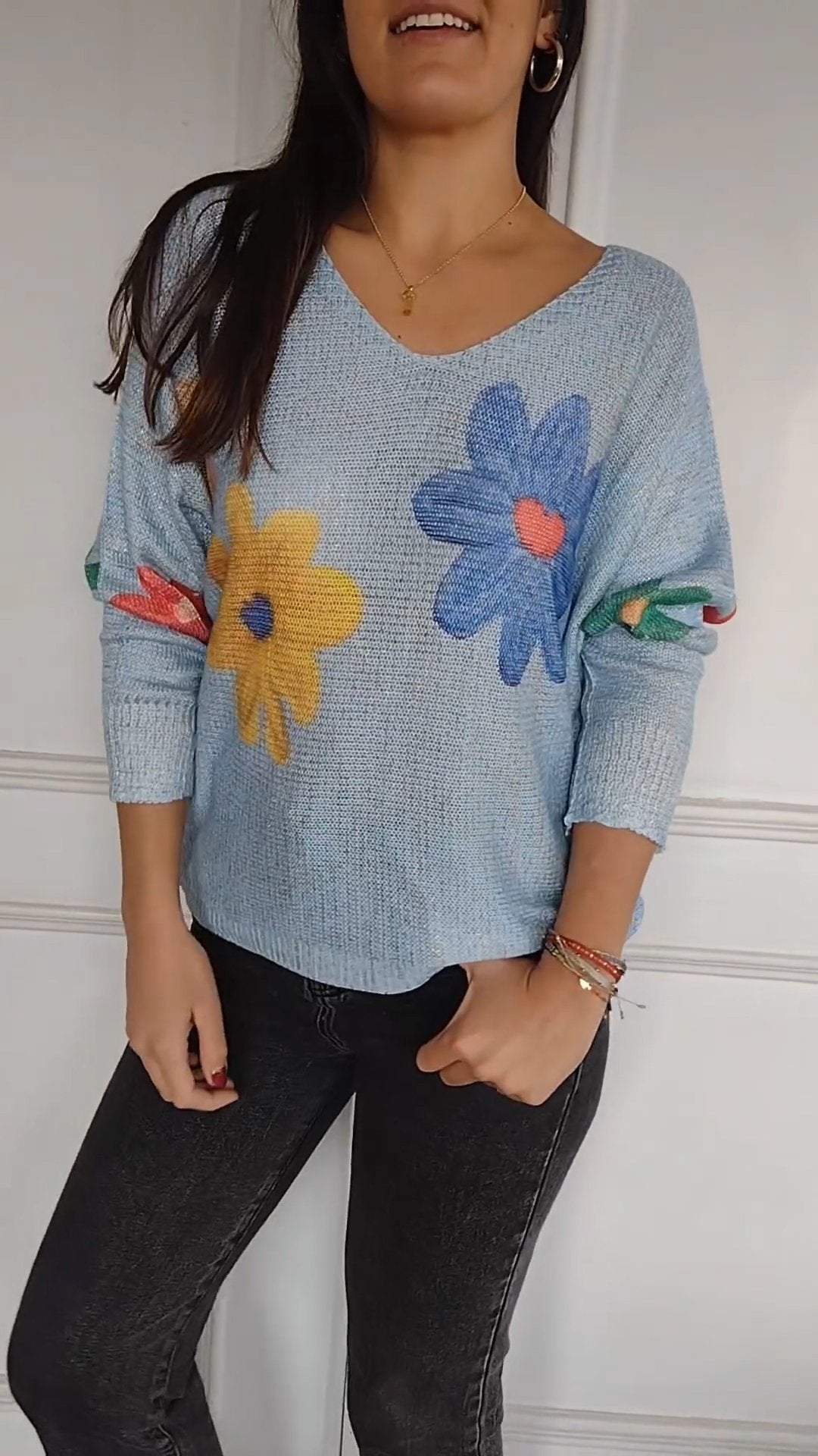 Women's V-neck Printed Knitted Long-sleeved Top