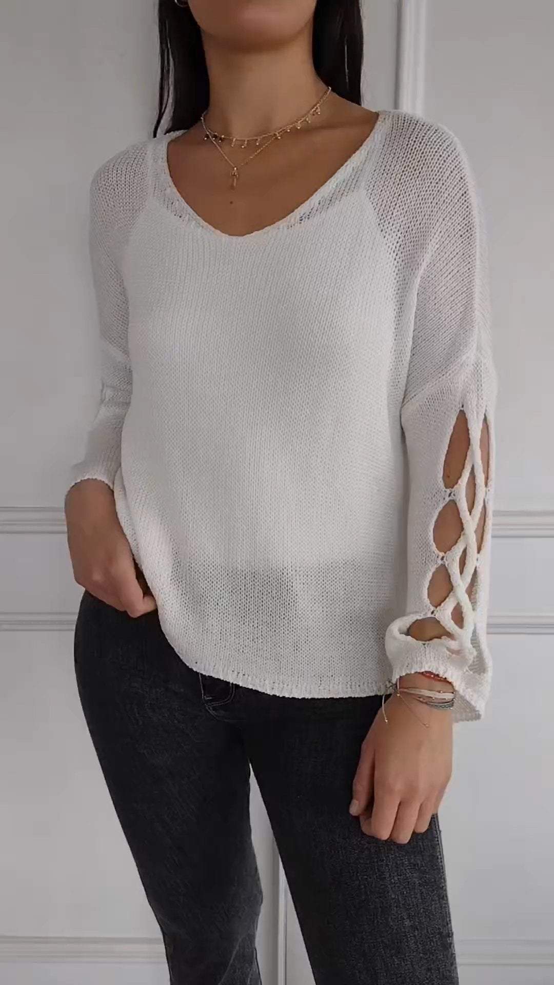 Women's V-neck Knitted Long-sleeved Hollow Design Casual Top