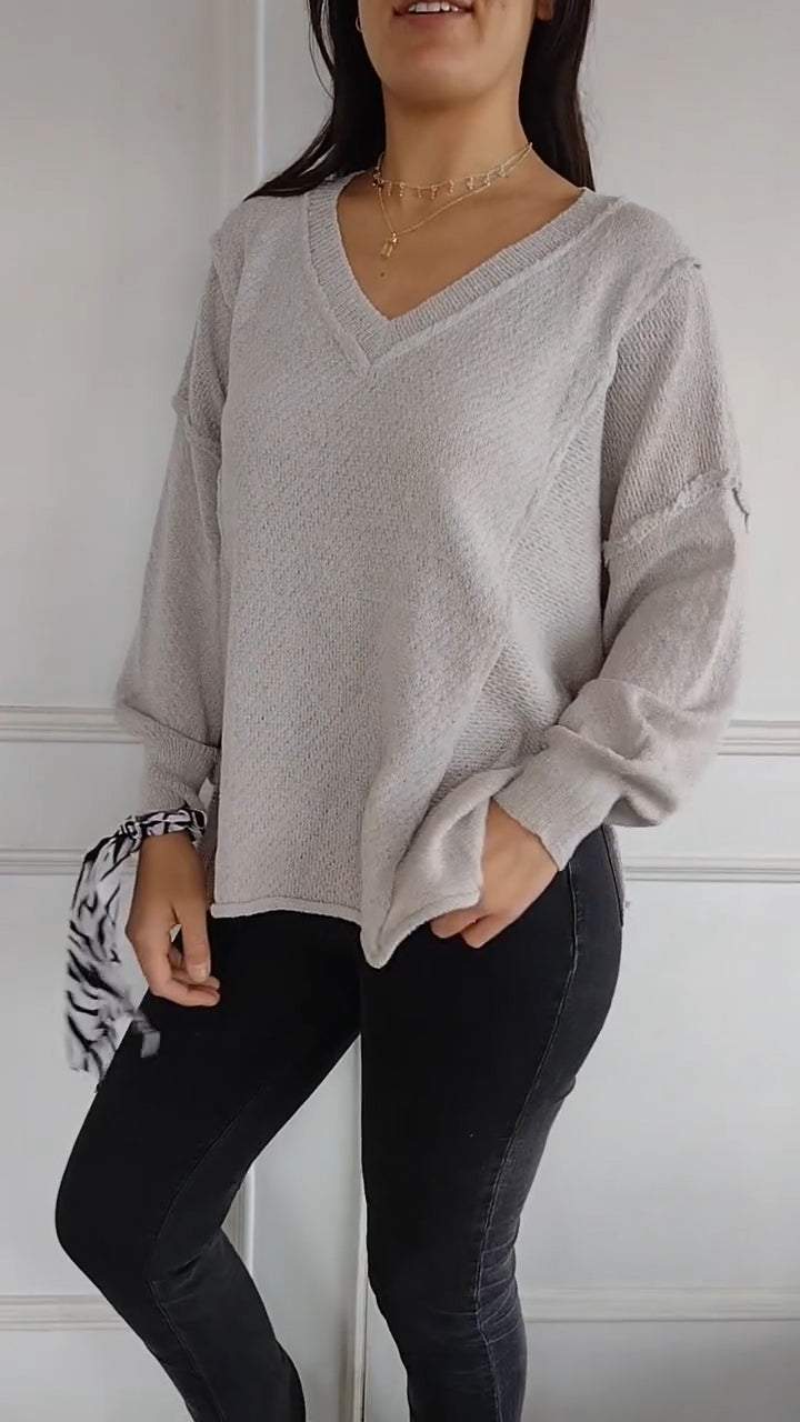 Women's V-neck Long-sleeved Slit Casual Top