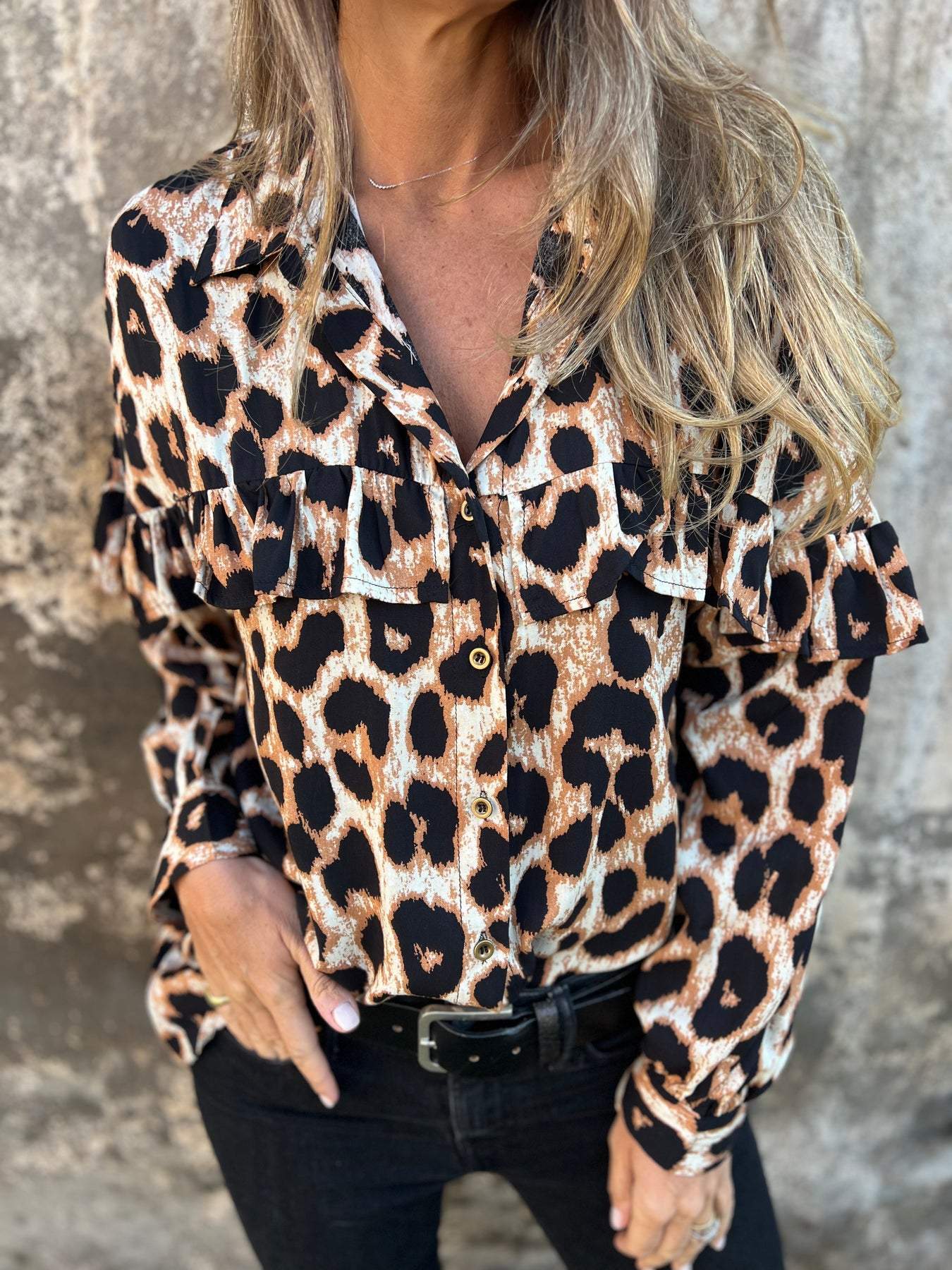 Women's Lapel Long Sleeve Leopard Print Casual Shirt