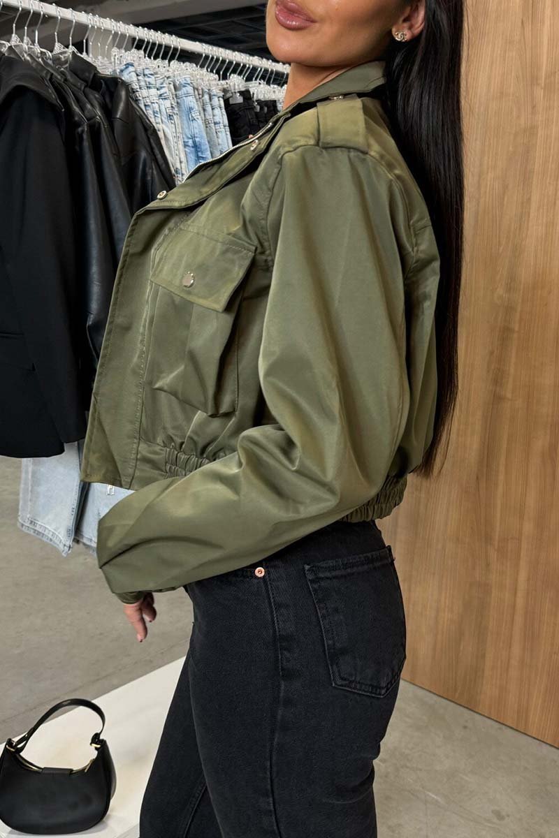 Women's Cargo Pocket Cropped Jacket