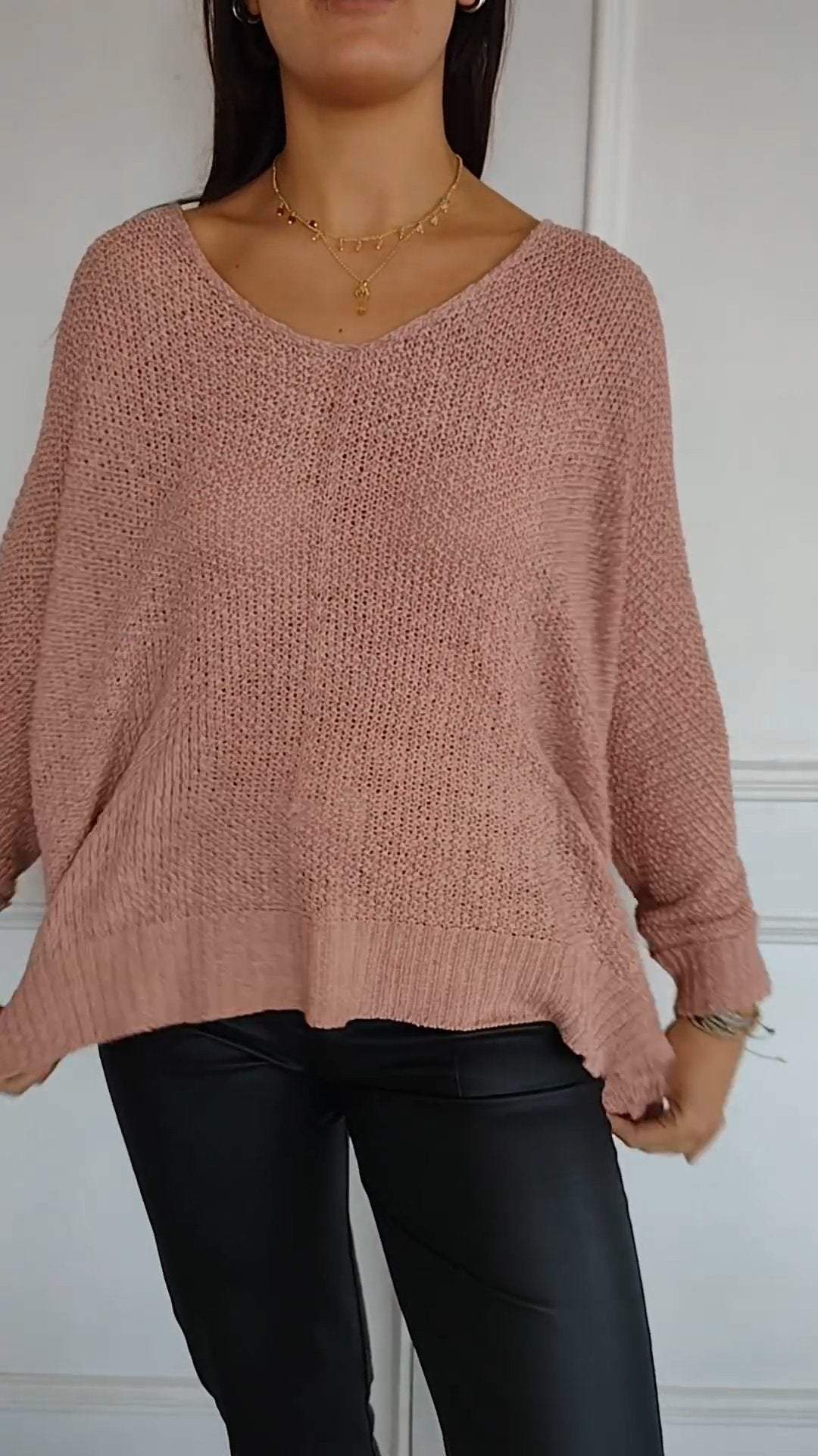 Casual V-neck Knitted Top