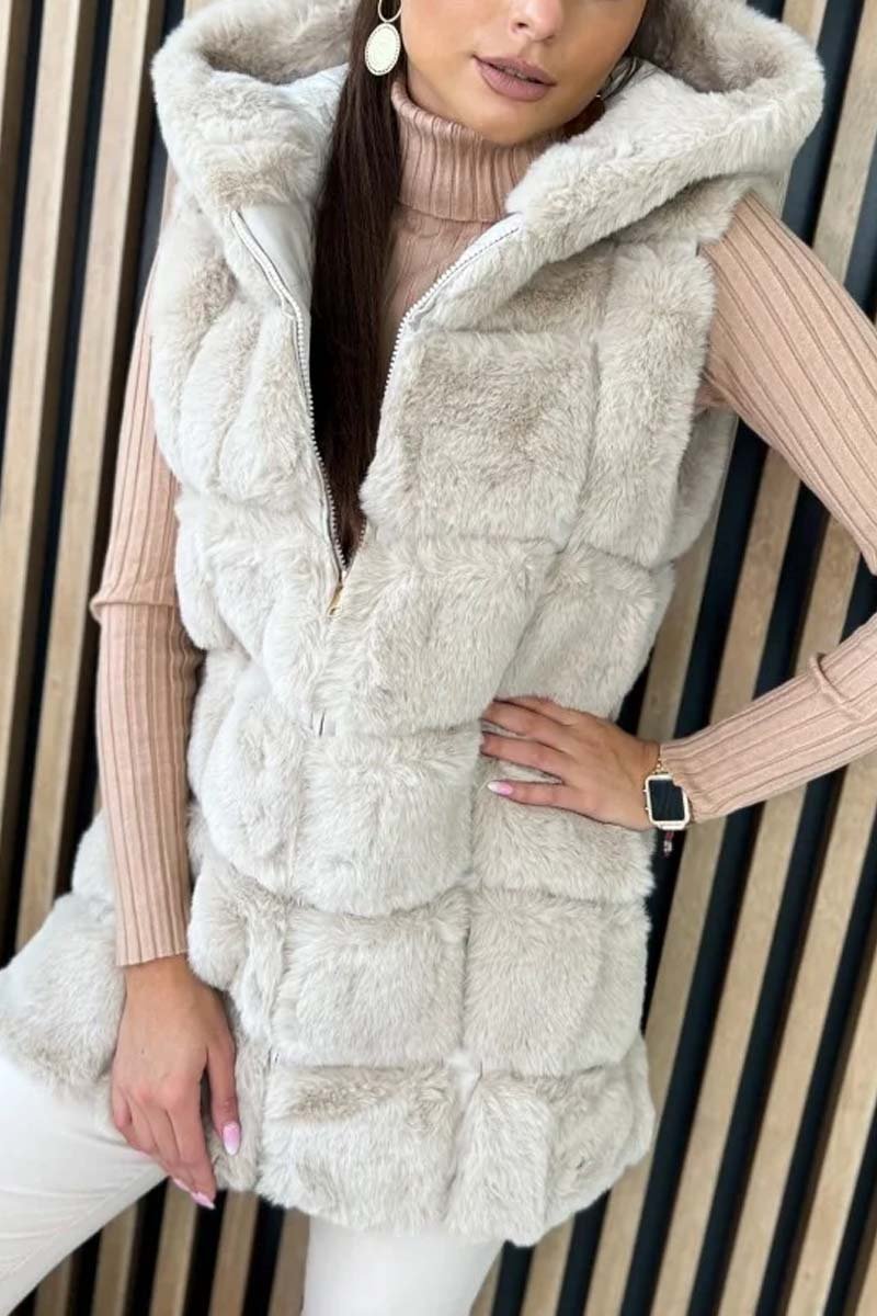 Women say fashion hood  sleeveless coat