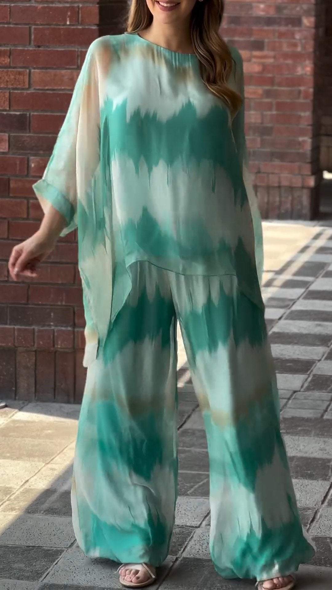 Women's Round Neck Chiffon Tie-dyed Mid-length Sleeve Casual Suit