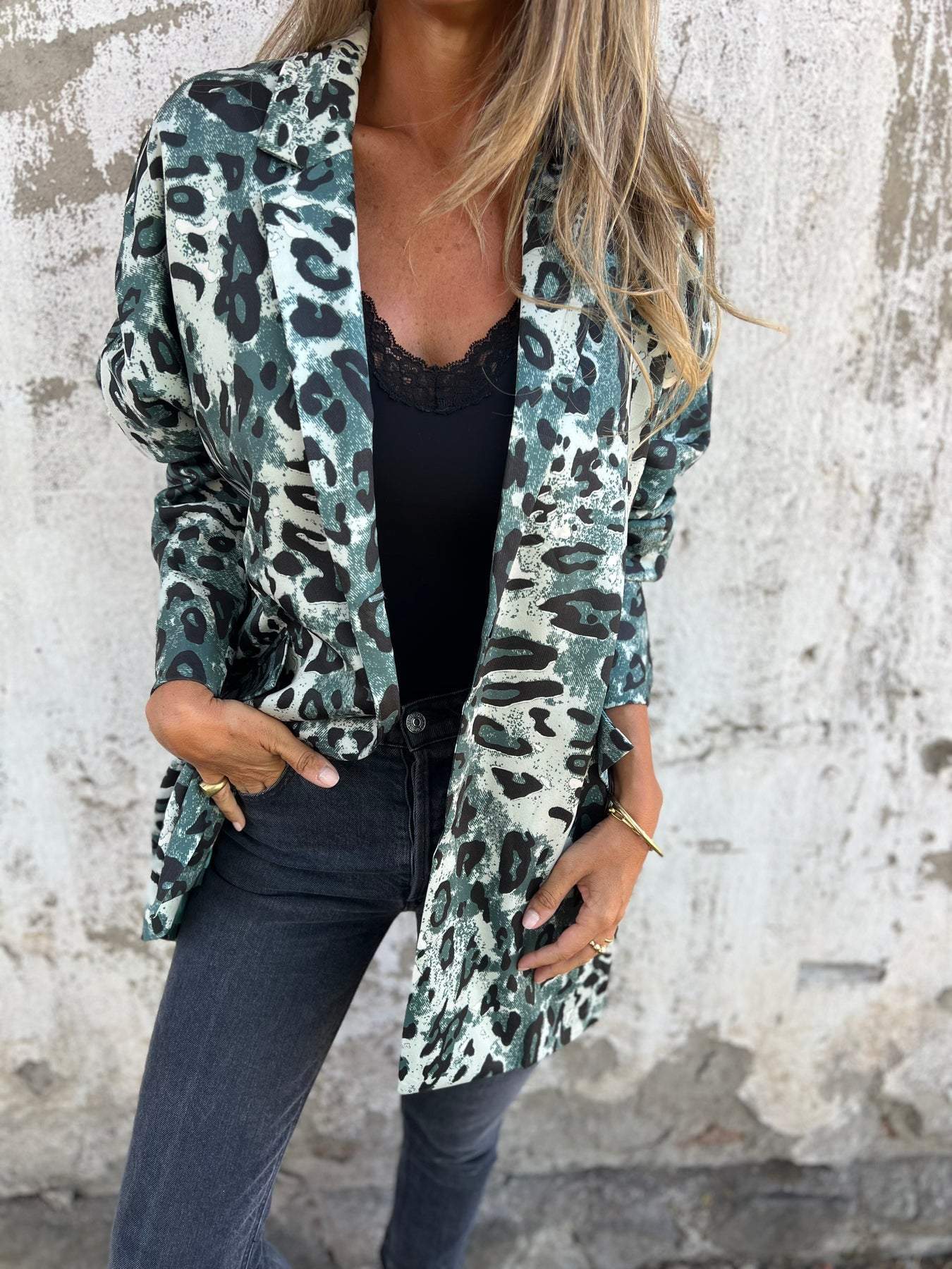 Women's Lapel Long-sleeved Leopard Print Suit Jacket