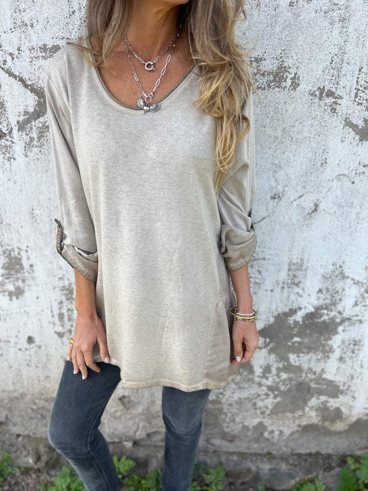 Women's V-neck Long-sleeved Casual Top