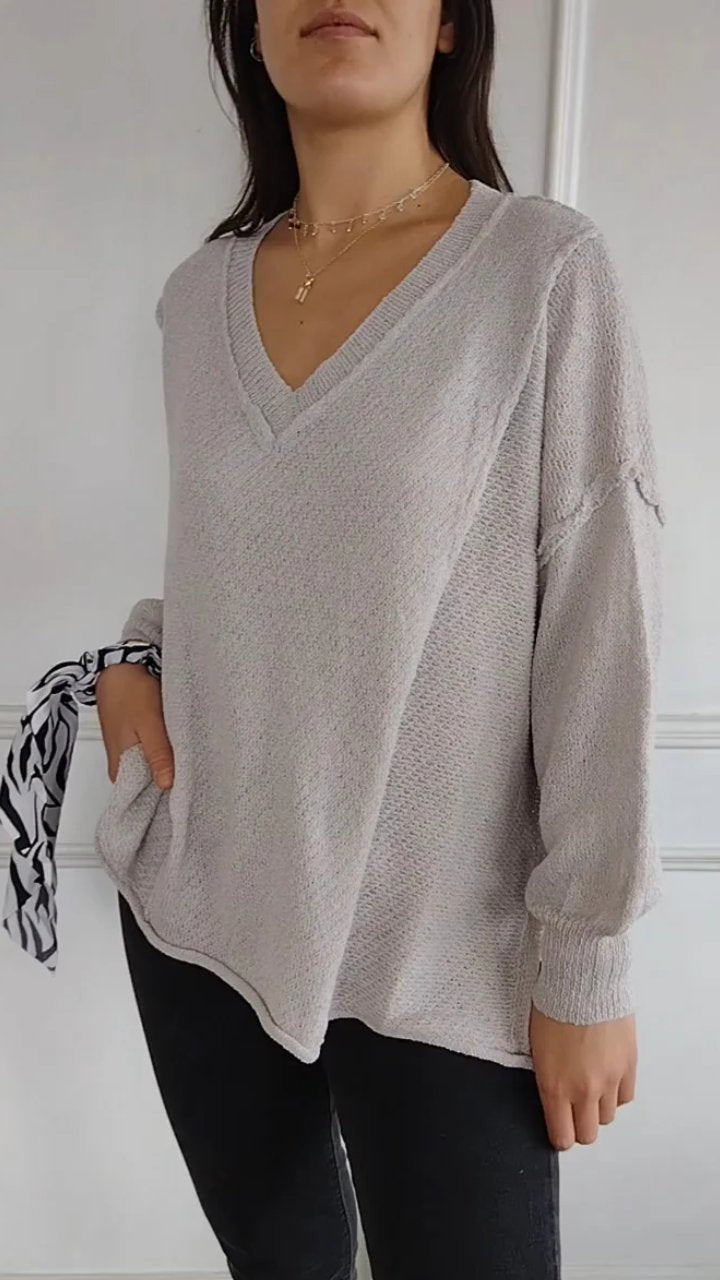 Women's V-neck Long-sleeved Slit Casual Top